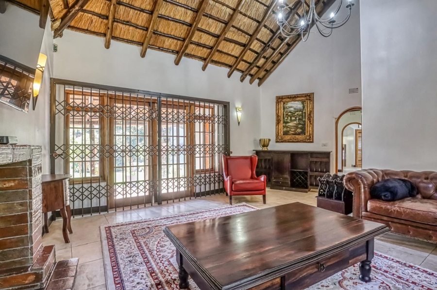 To Let 5 Bedroom Property for Rent in Rivonia Gauteng