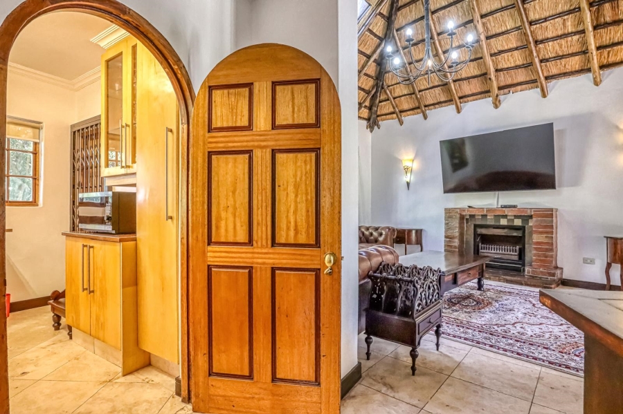 To Let 5 Bedroom Property for Rent in Rivonia Gauteng