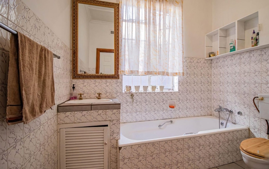 5 Bedroom Property for Sale in Kensington Gauteng