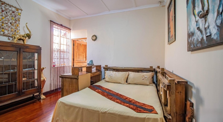 5 Bedroom Property for Sale in Kensington Gauteng