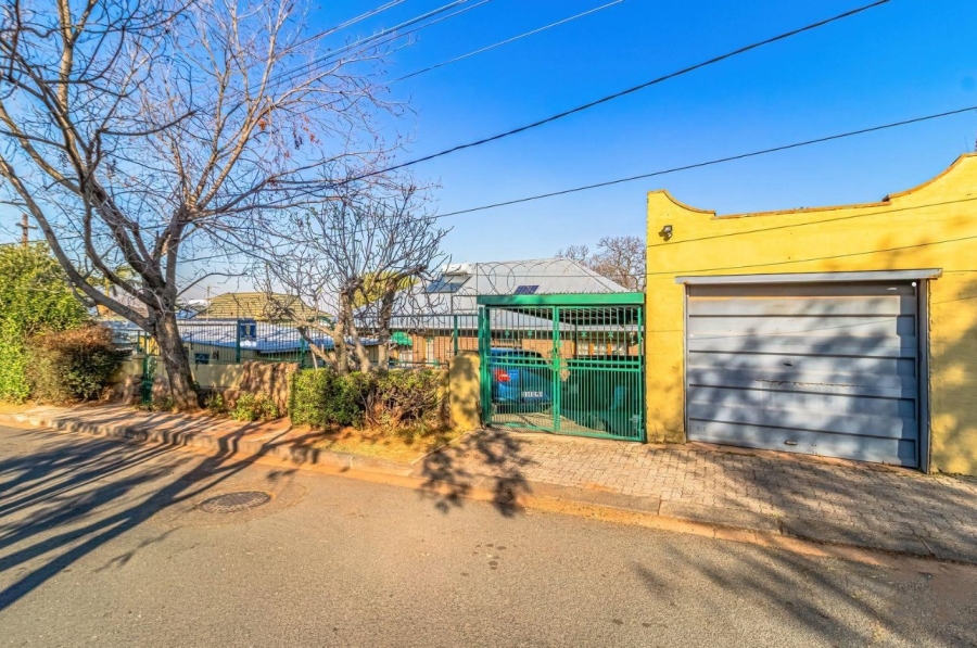 4 Bedroom Property for Sale in Kensington Gauteng