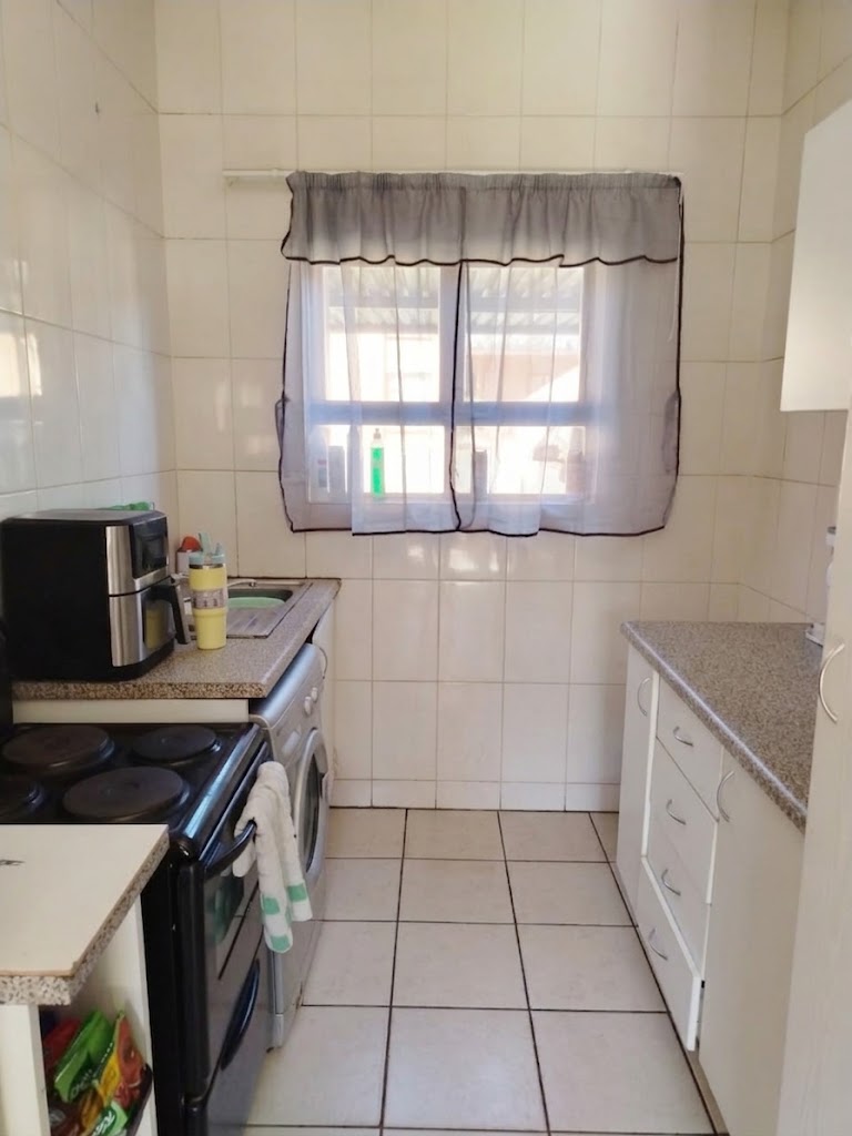 2 Bedroom Property for Sale in Amorosa Gauteng