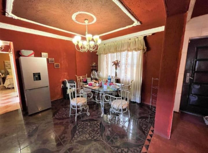 5 Bedroom Property for Sale in Zakariyya Park Gauteng