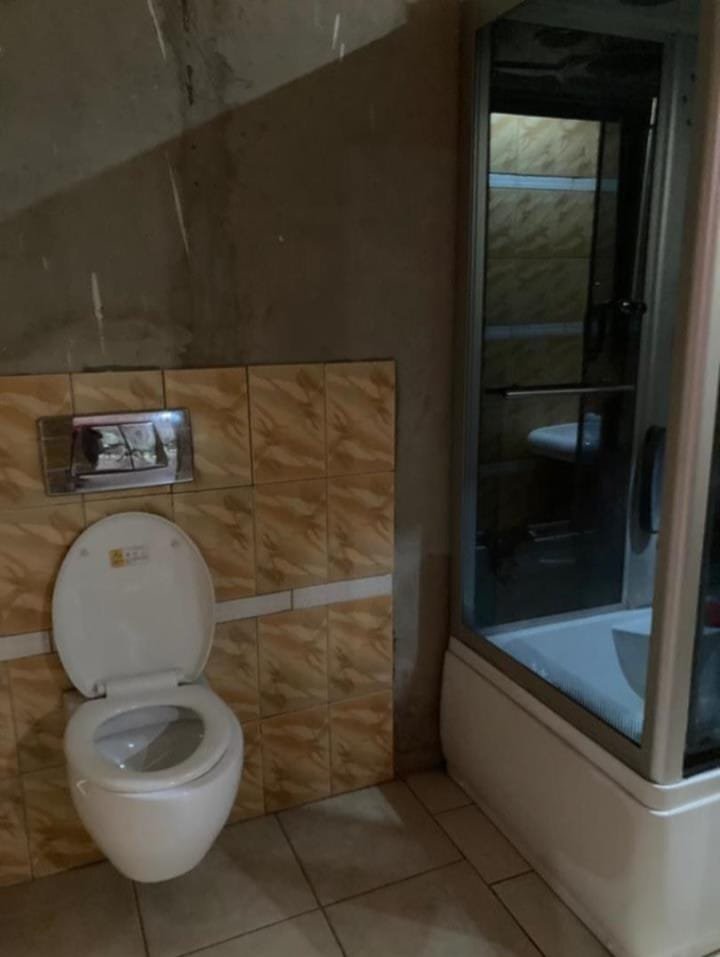 5 Bedroom Property for Sale in Zakariyya Park Gauteng
