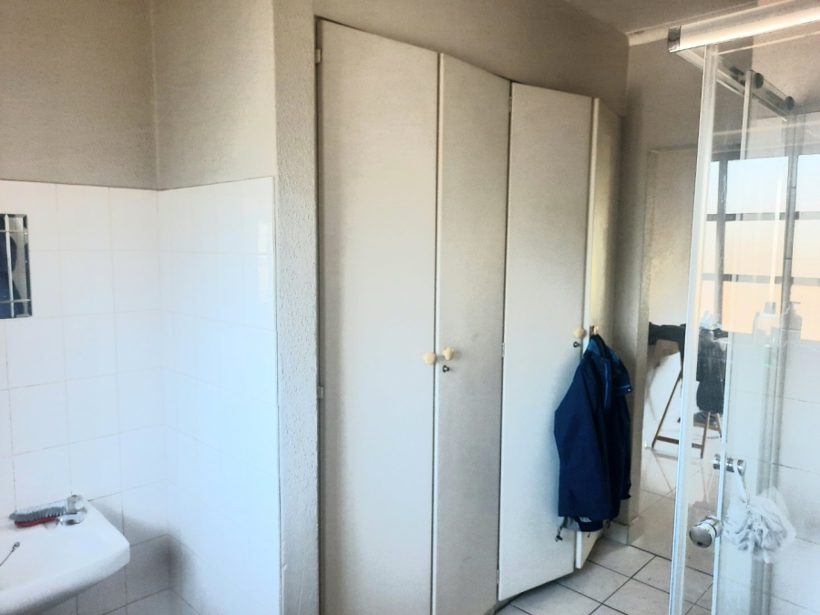 2 Bedroom Property for Sale in Northwold Gauteng