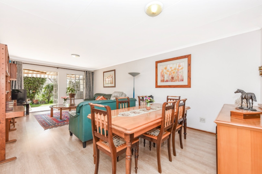2 Bedroom Property for Sale in Magaliessig Gauteng