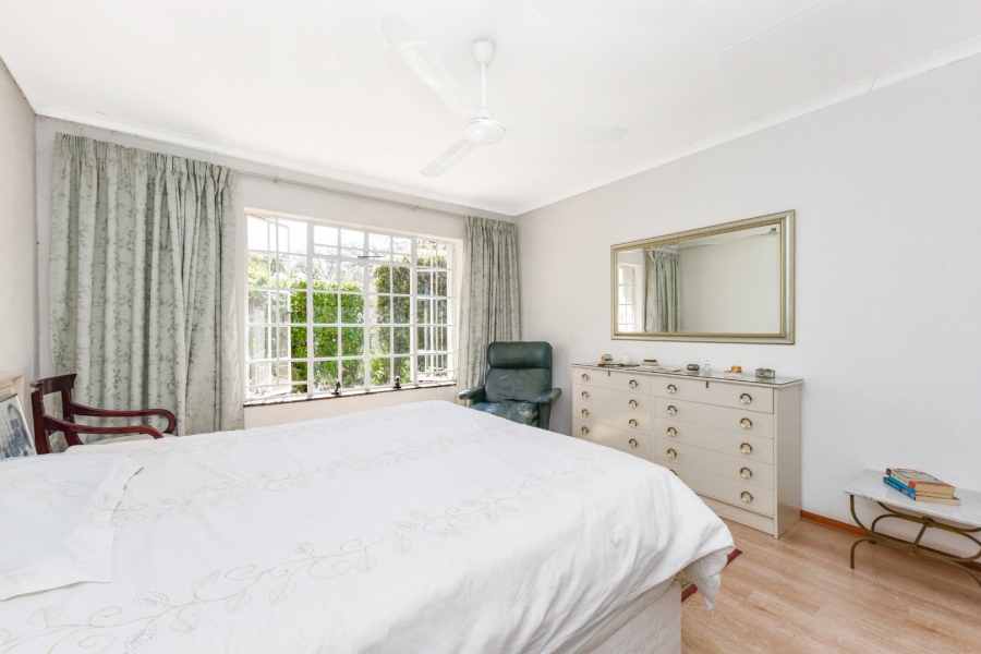 2 Bedroom Property for Sale in Magaliessig Gauteng