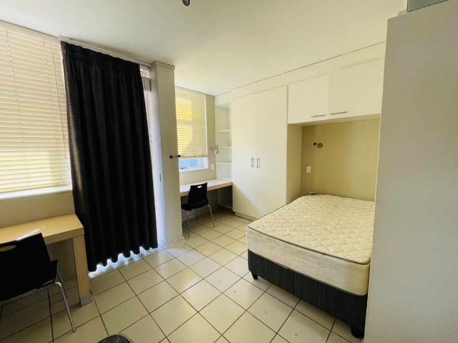 1 Bedroom Property for Sale in Hillcrest Gauteng