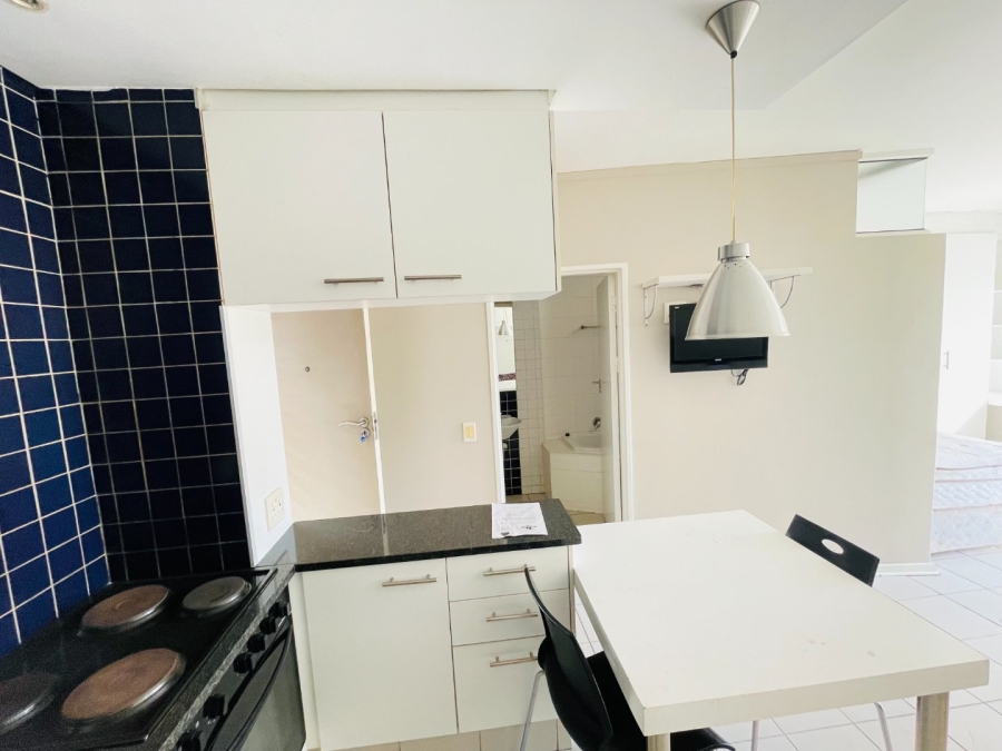 1 Bedroom Property for Sale in Hillcrest Gauteng