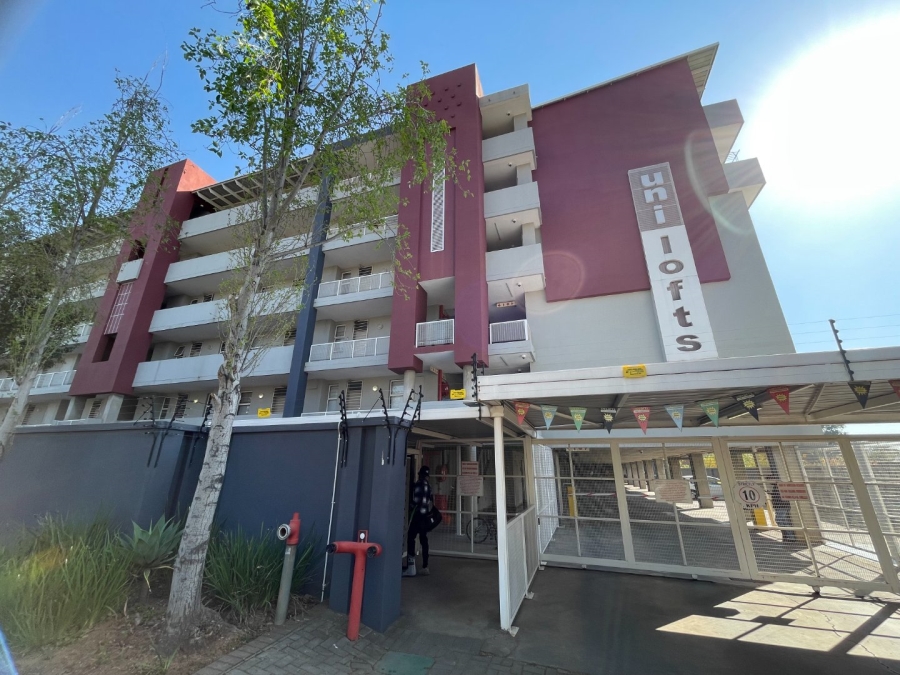 1 Bedroom Property for Sale in Hillcrest Gauteng