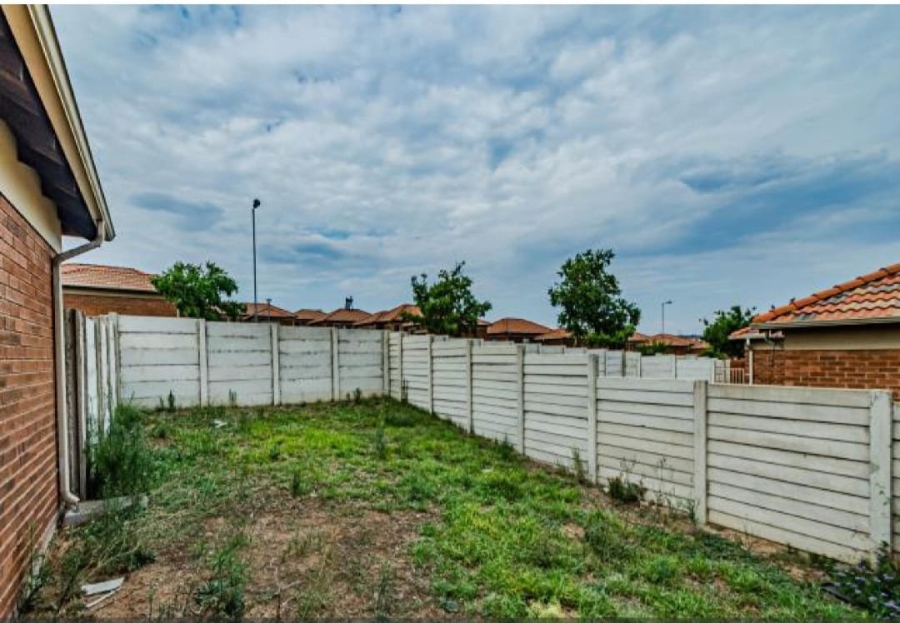 3 Bedroom Property for Sale in Thatch Hill Estate Gauteng