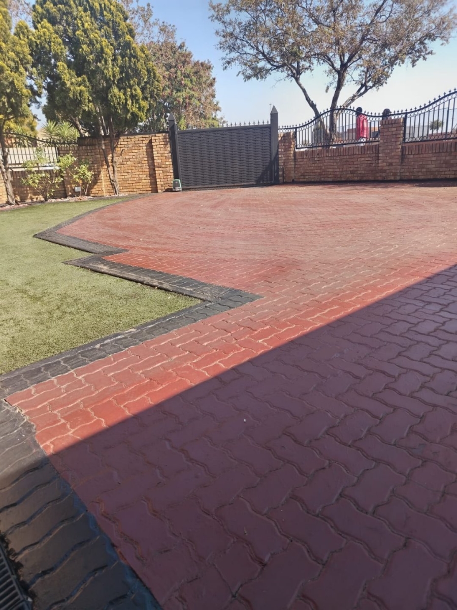 3 Bedroom Property for Sale in Atteridgeville Gauteng
