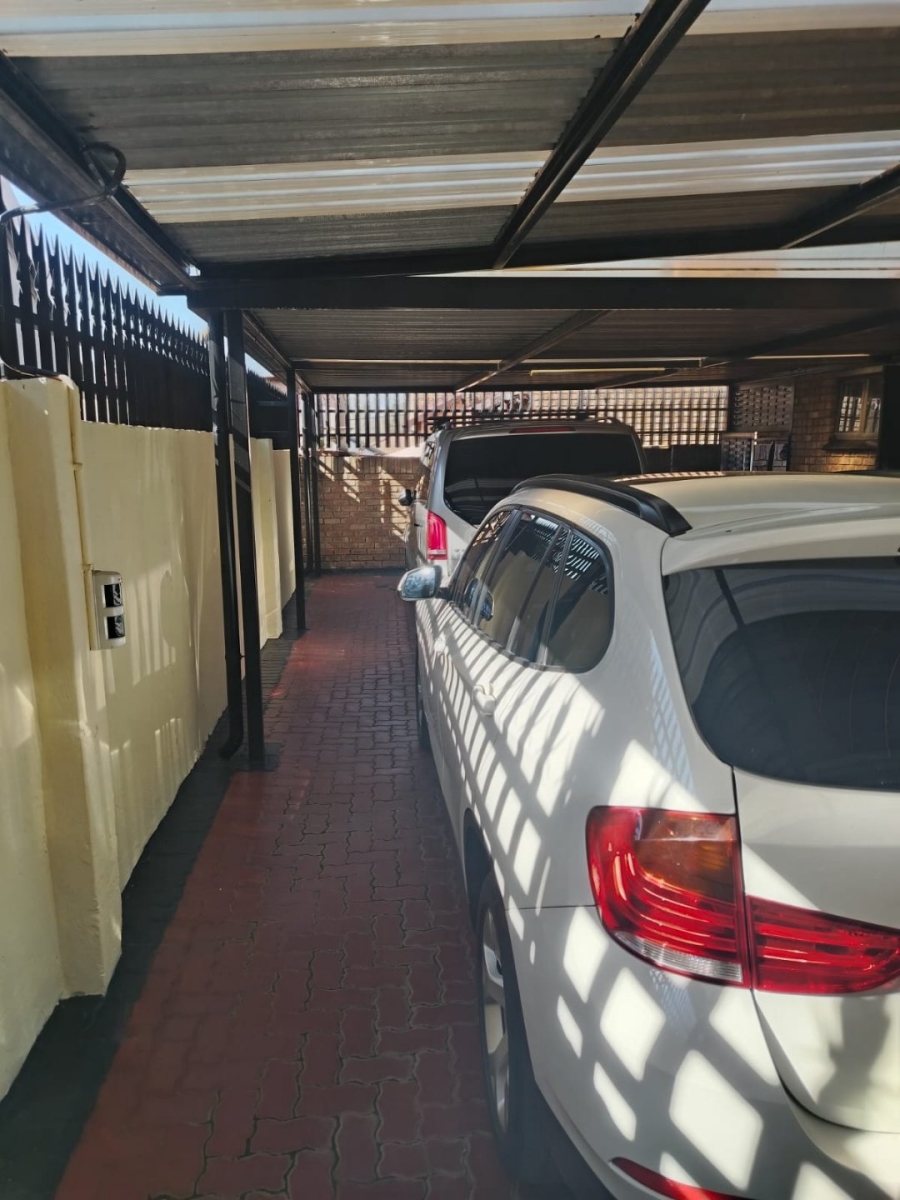 3 Bedroom Property for Sale in Atteridgeville Gauteng