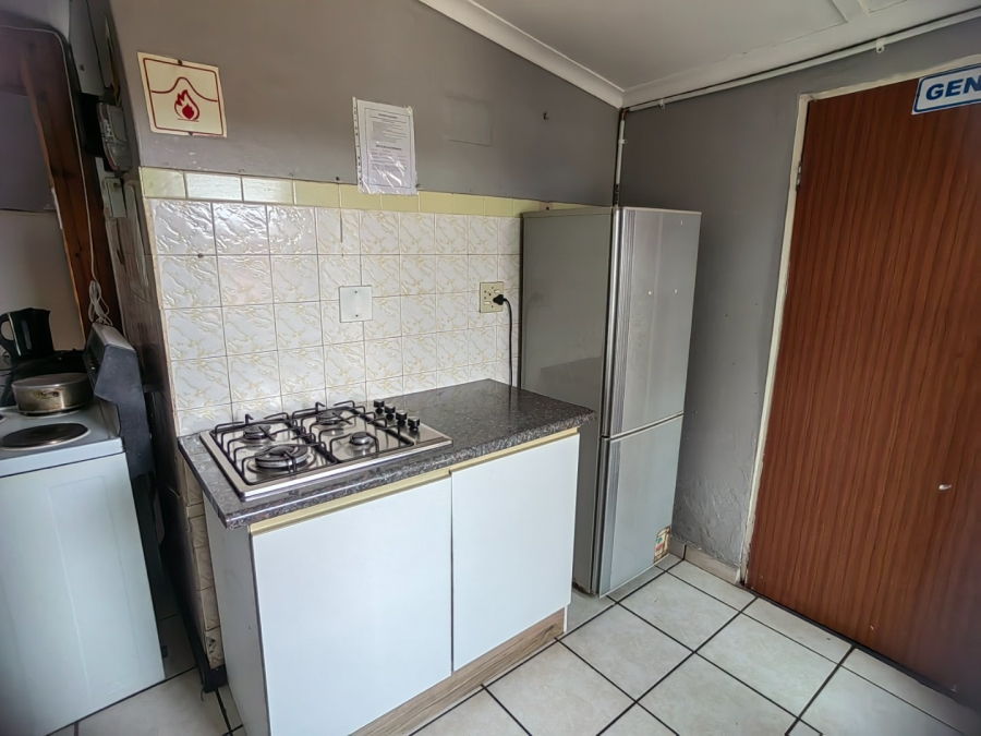 7 Bedroom Property for Sale in Westdene Gauteng