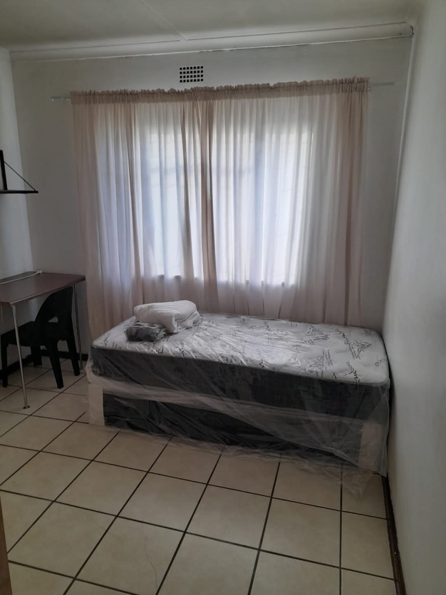 7 Bedroom Property for Sale in Westdene Gauteng