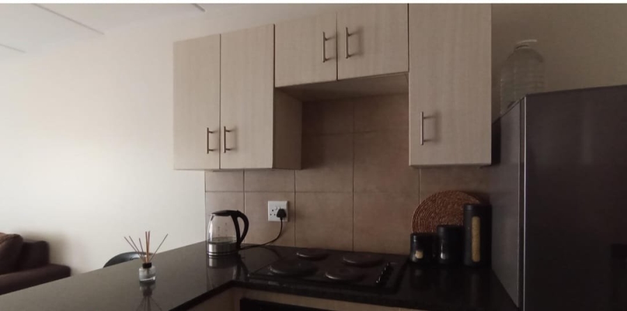 2 Bedroom Property for Sale in Erand Gardens Gauteng