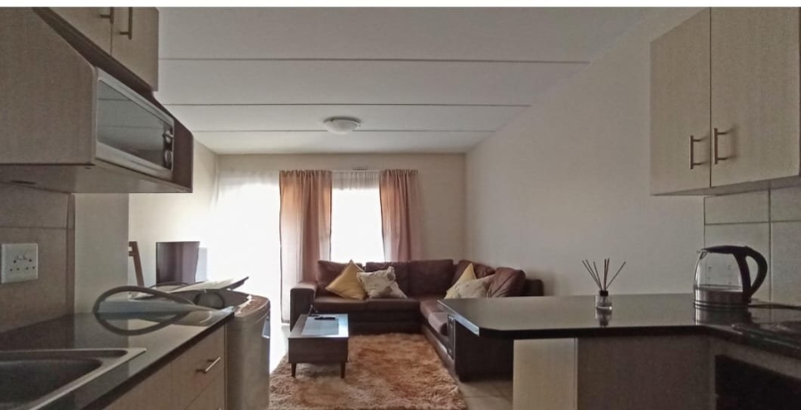 2 Bedroom Property for Sale in Erand Gardens Gauteng