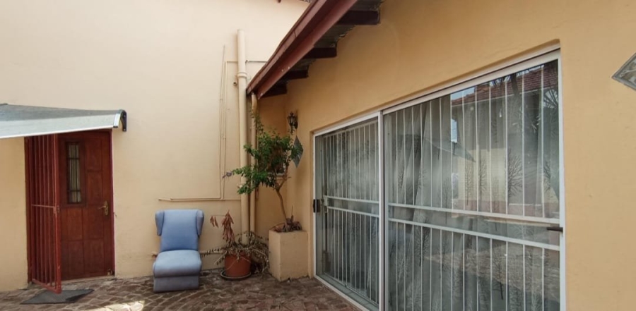 4 Bedroom Property for Sale in Sydenham Gauteng