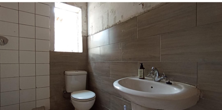 4 Bedroom Property for Sale in Sydenham Gauteng