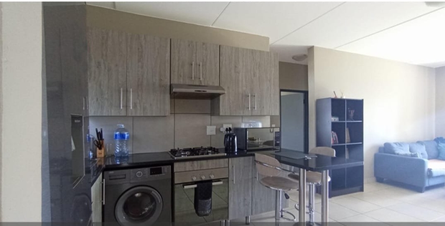 2 Bedroom Property for Sale in Glen Austin Gauteng