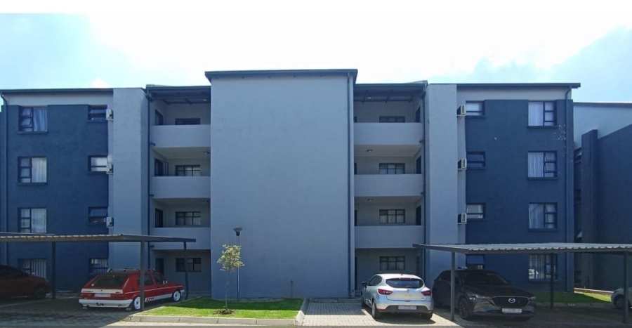 2 Bedroom Property for Sale in Glen Austin Gauteng