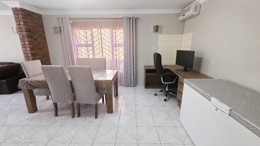 7 Bedroom Property for Sale in Laudium Gauteng