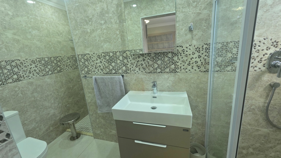 7 Bedroom Property for Sale in Laudium Gauteng