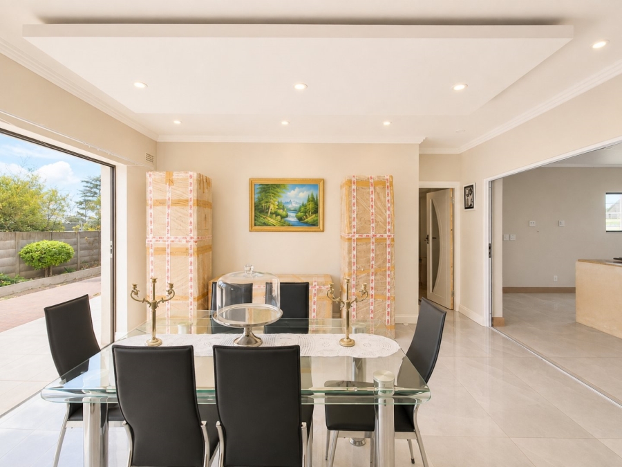 5 Bedroom Property for Sale in Sunnyridge Gauteng