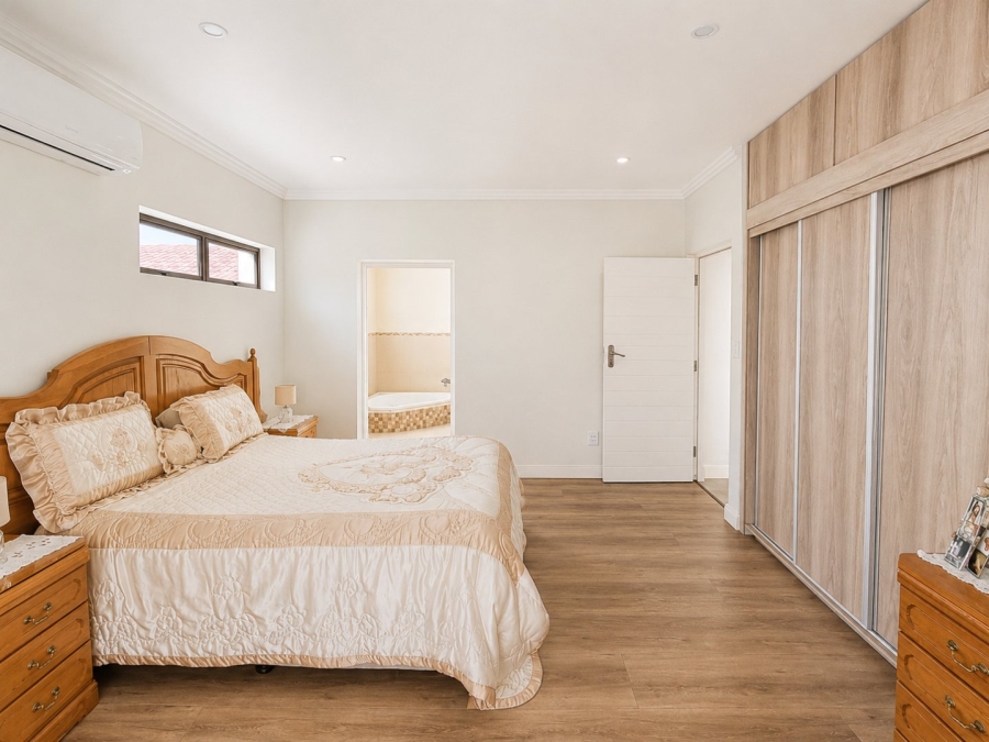 5 Bedroom Property for Sale in Sunnyridge Gauteng