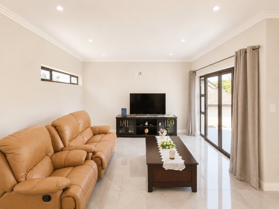 5 Bedroom Property for Sale in Sunnyridge Gauteng