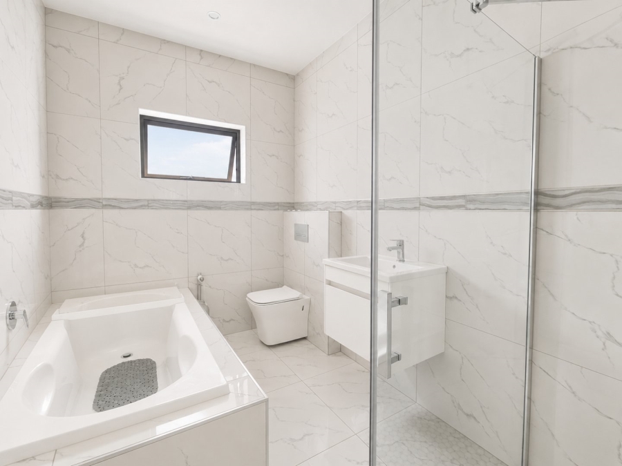 5 Bedroom Property for Sale in Sunnyridge Gauteng