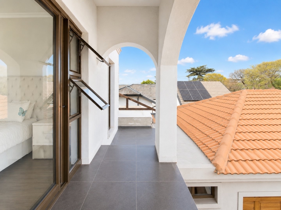 5 Bedroom Property for Sale in Sunnyridge Gauteng