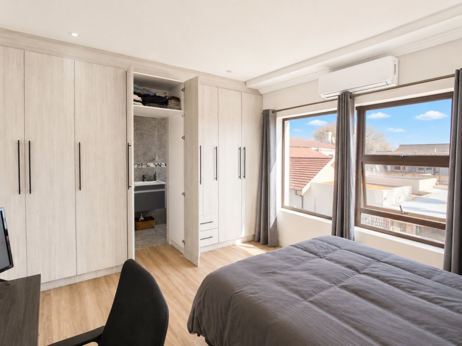 5 Bedroom Property for Sale in Sunnyridge Gauteng