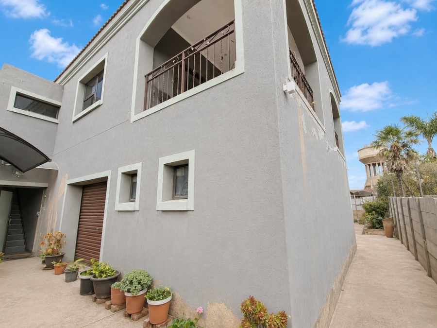 5 Bedroom Property for Sale in Sunnyridge Gauteng