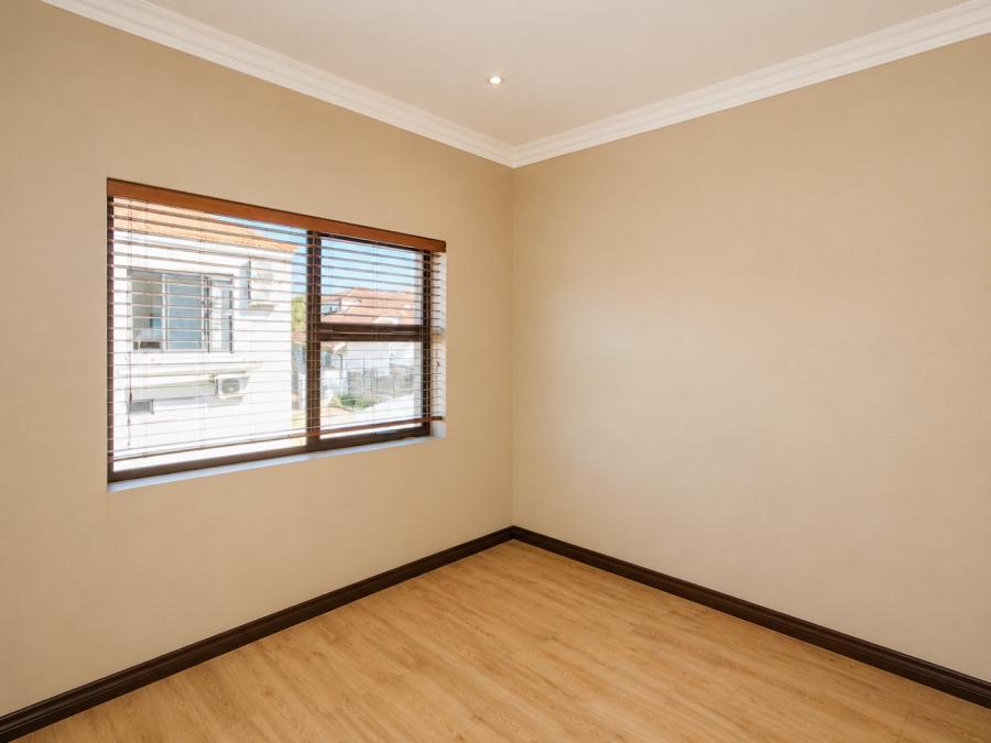 5 Bedroom Property for Sale in Sunnyridge Gauteng