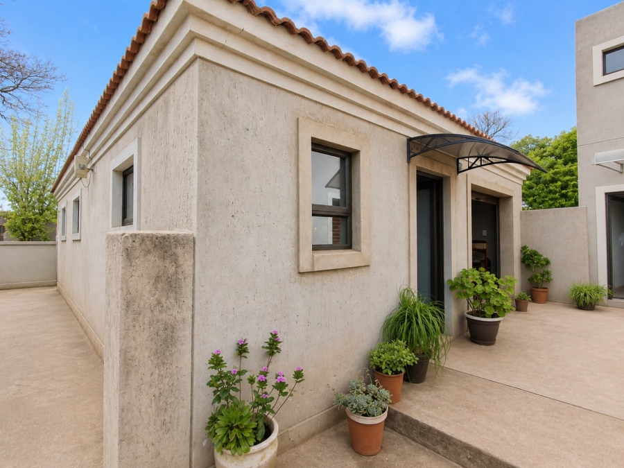 5 Bedroom Property for Sale in Sunnyridge Gauteng