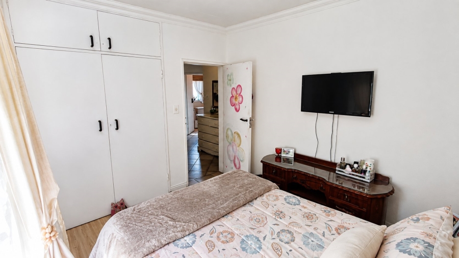 3 Bedroom Property for Sale in Pierre Van Ryneveld Gauteng