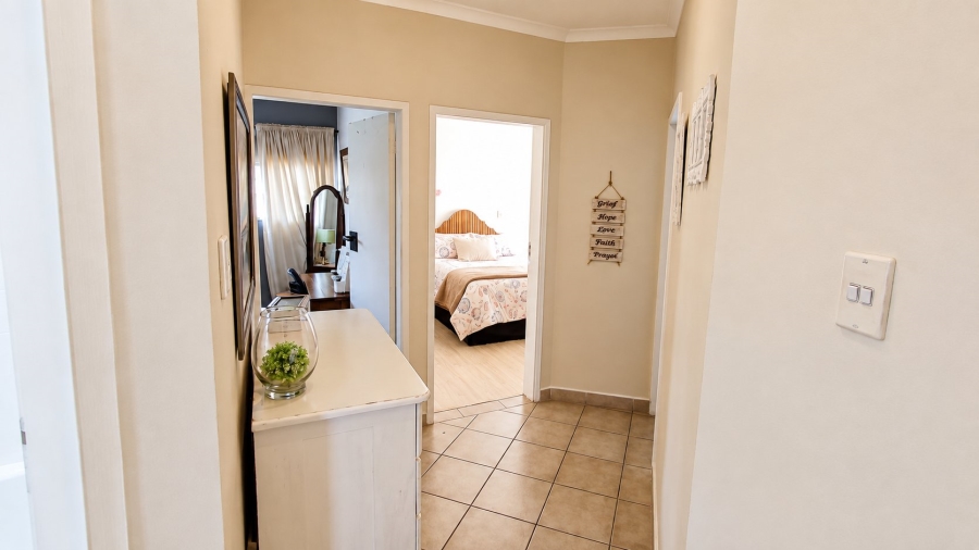 3 Bedroom Property for Sale in Pierre Van Ryneveld Gauteng