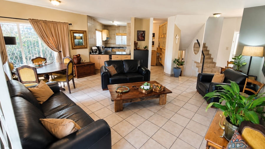 3 Bedroom Property for Sale in Pierre Van Ryneveld Gauteng