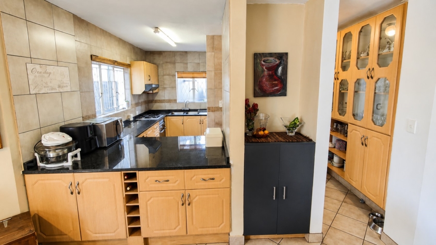 3 Bedroom Property for Sale in Pierre Van Ryneveld Gauteng