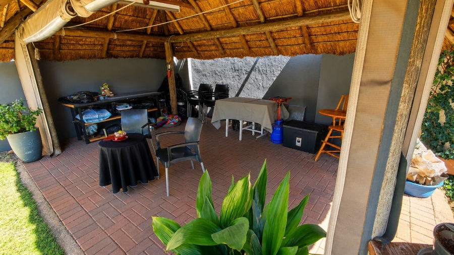 3 Bedroom Property for Sale in Pierre Van Ryneveld Gauteng
