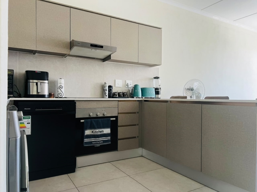 2 Bedroom Property for Sale in Greenstone Hill Gauteng
