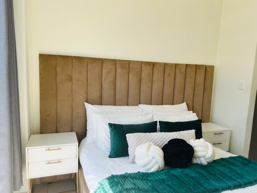 2 Bedroom Property for Sale in Greenstone Hill Gauteng