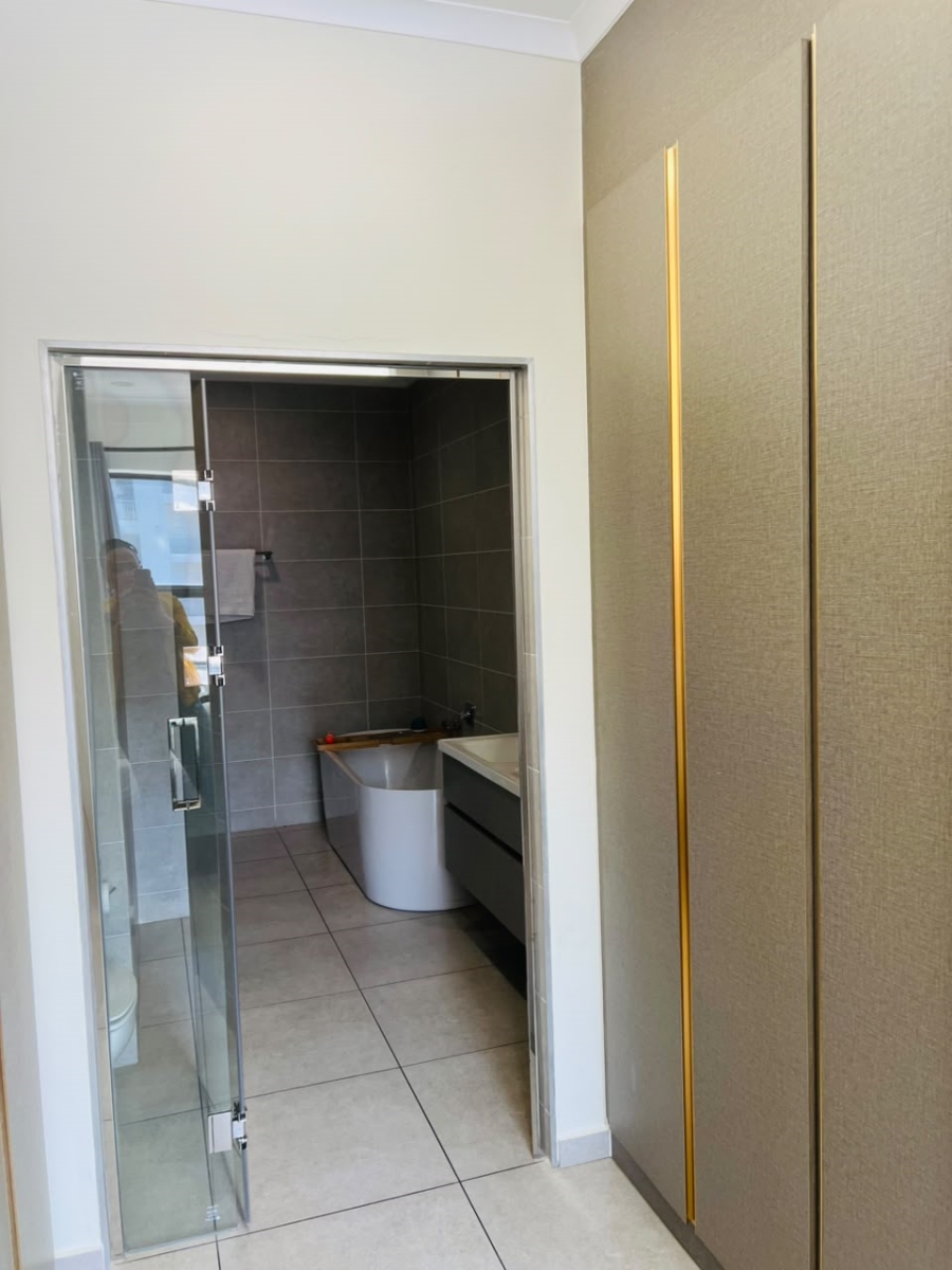 2 Bedroom Property for Sale in Greenstone Hill Gauteng