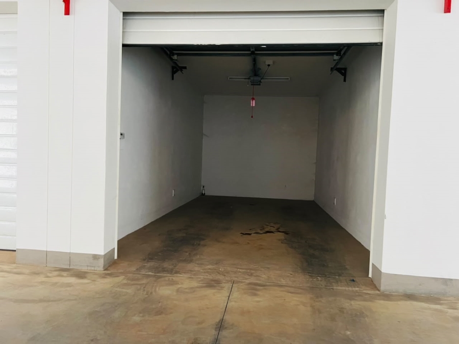 2 Bedroom Property for Sale in Greenstone Hill Gauteng
