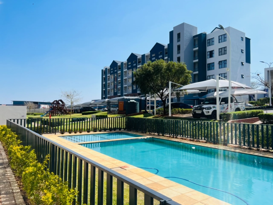 2 Bedroom Property for Sale in Greenstone Hill Gauteng