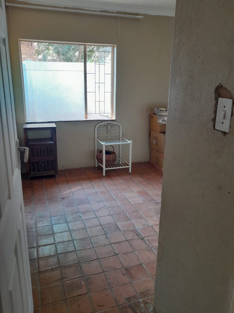 5 Bedroom Property for Sale in The Orchards Gauteng