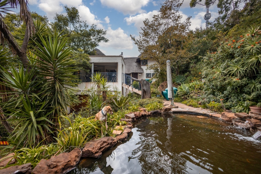  Bedroom Property for Sale in Auckland Park Gauteng