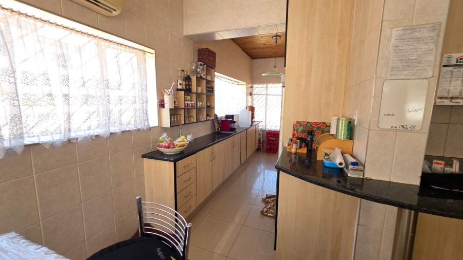  Bedroom Property for Sale in Erasmia Gauteng