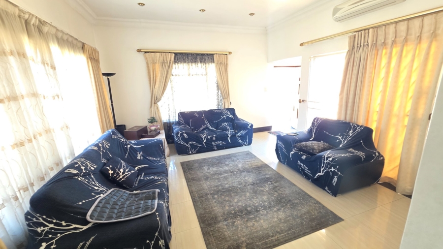  Bedroom Property for Sale in Erasmia Gauteng
